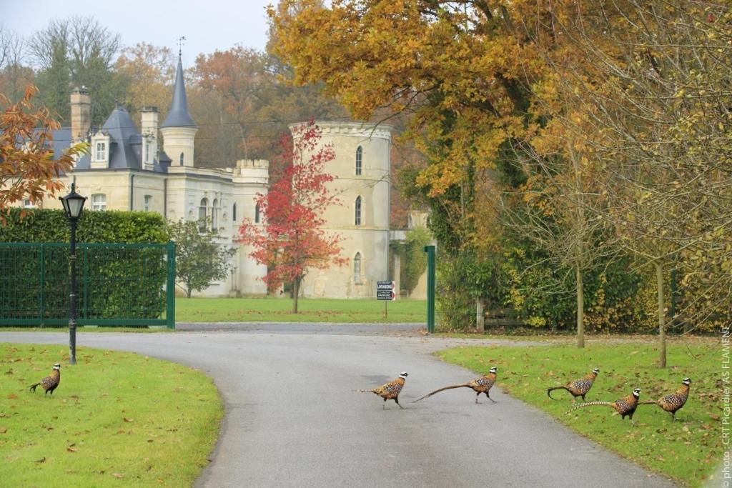 Château De Breuil Acomodação com café da manhã Bruyères-et-Montbérault Exterior foto